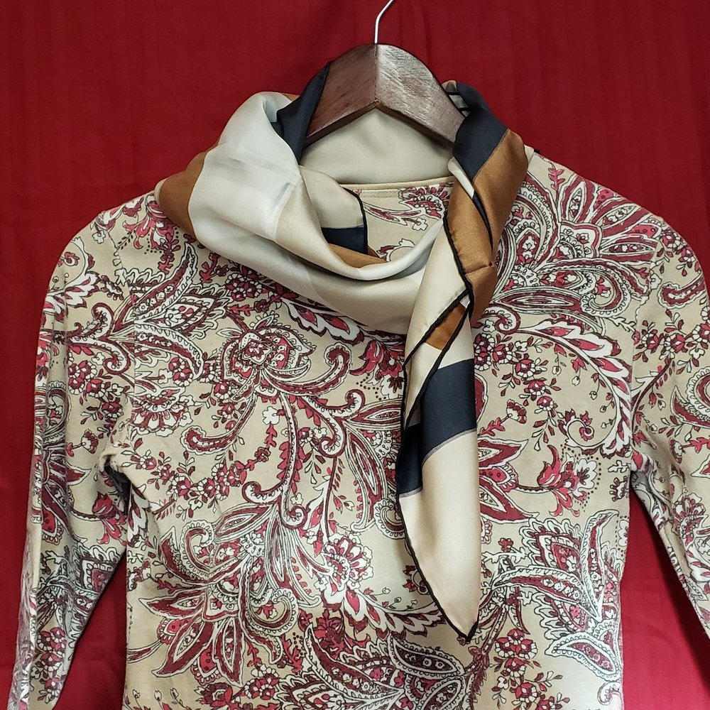 🍁Size PS.  Karen Scott 3/4 Sleeve Floral (Paisley ?) Print Comfort Top.